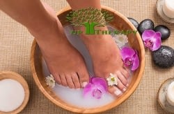 11.90€ για θεραπεία Detox Foot, συνολικής διάρκειας 30 λεπτών. Προσφορά από το UpTherapy στη Νέα Χαλκηδόνα (πλησίον Σκλαβενίτη)! Το Detox Foot είναι μια φυσική, αποτελεσματική και ασφαλής διαδικασία αποτοξίνωσης, η μόνη διέξοδος χωρίς χάπια, δίαιτες κτλ, προκειμένου να απαλλαγεί ο άνθρωπος από τα επικίνδυνα και άχρηστα υλικά που συσσωρεύει καθημερινά στον οργανισμό του.
